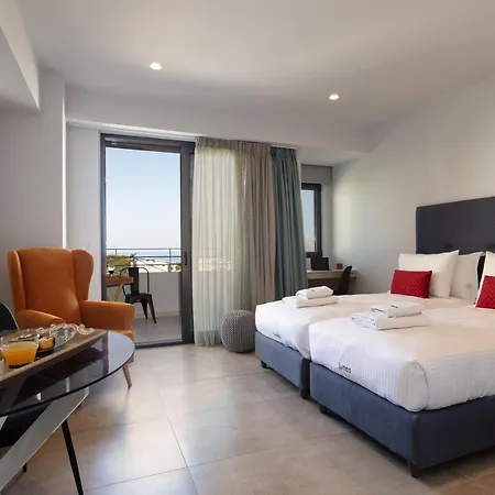 Lines Concept Hotel 3*