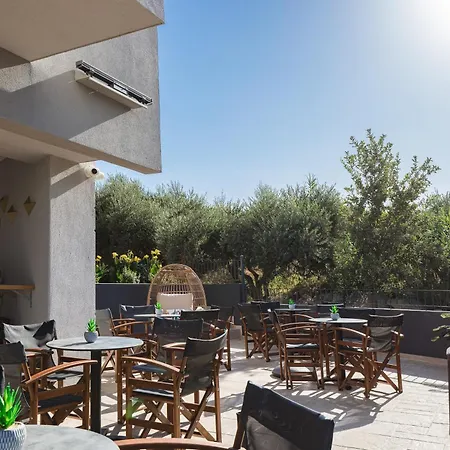 Hotel Lines Concept 3*