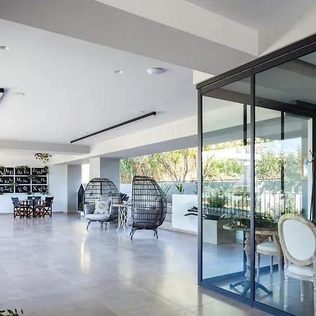 Hotel Lines Concept Rethymno