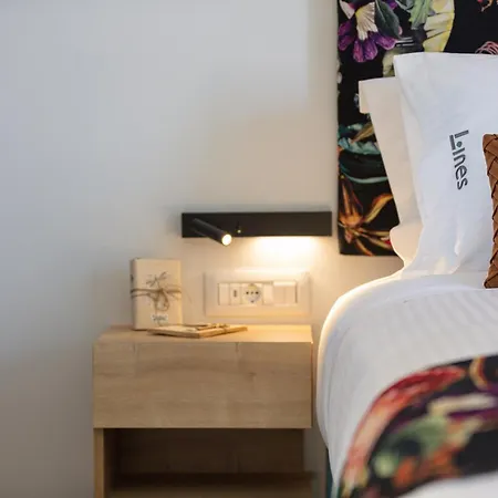 Lines Concept Hotel 3*