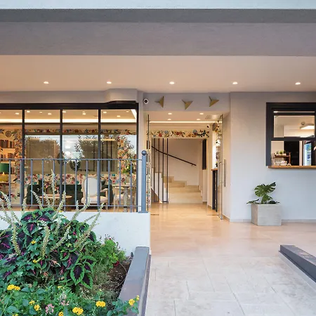 Lines Concept Rethymno