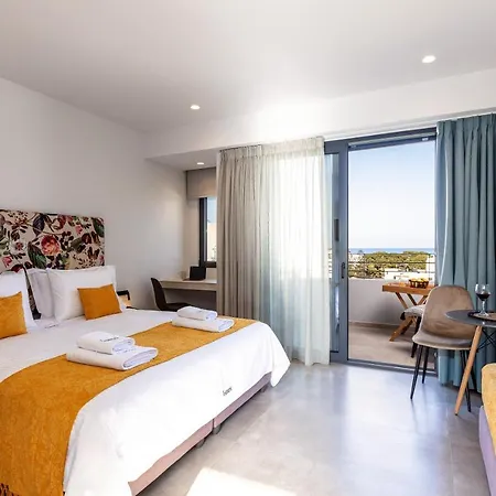 Otel Lines Concept 3*