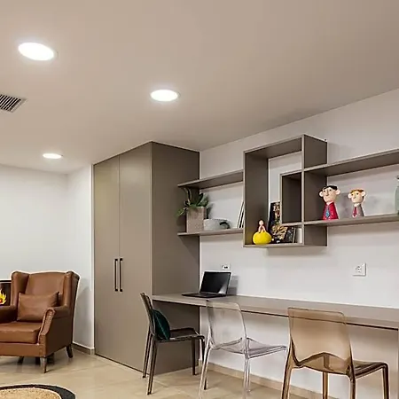 Hotel Lines Concept