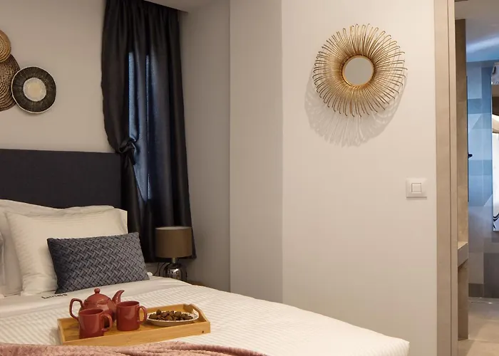 Hotel Lines Concept 3*