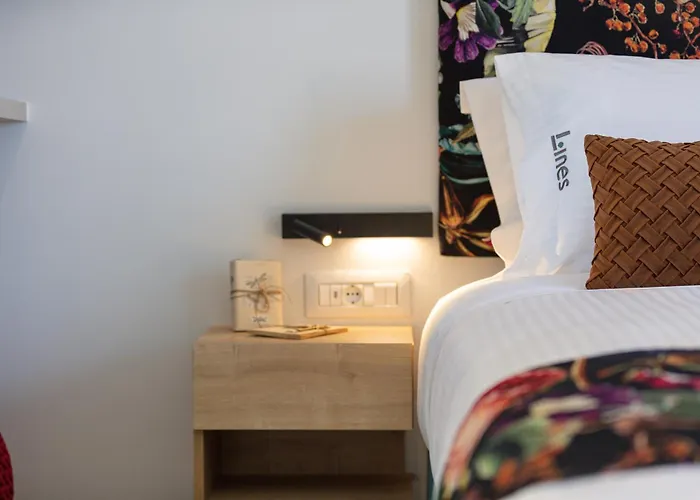 Lines Concept Hotel 3*