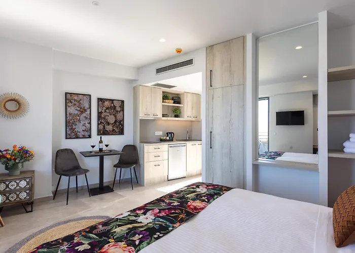 Hotel Lines Concept Rethymno (Crete)